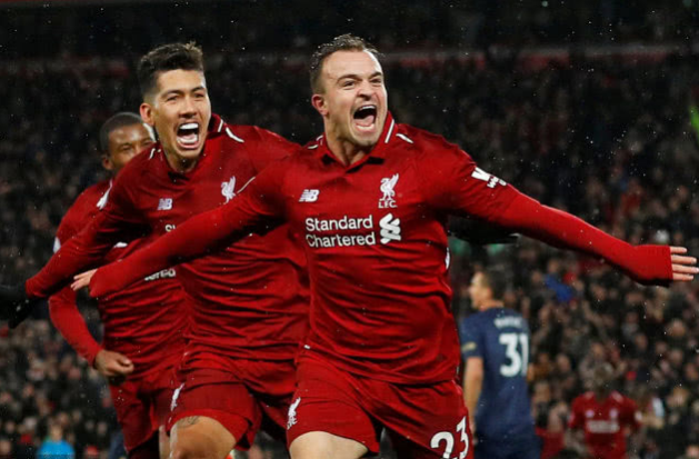  利物浦绝杀曼联抢分成功，双红会上演激情对决  